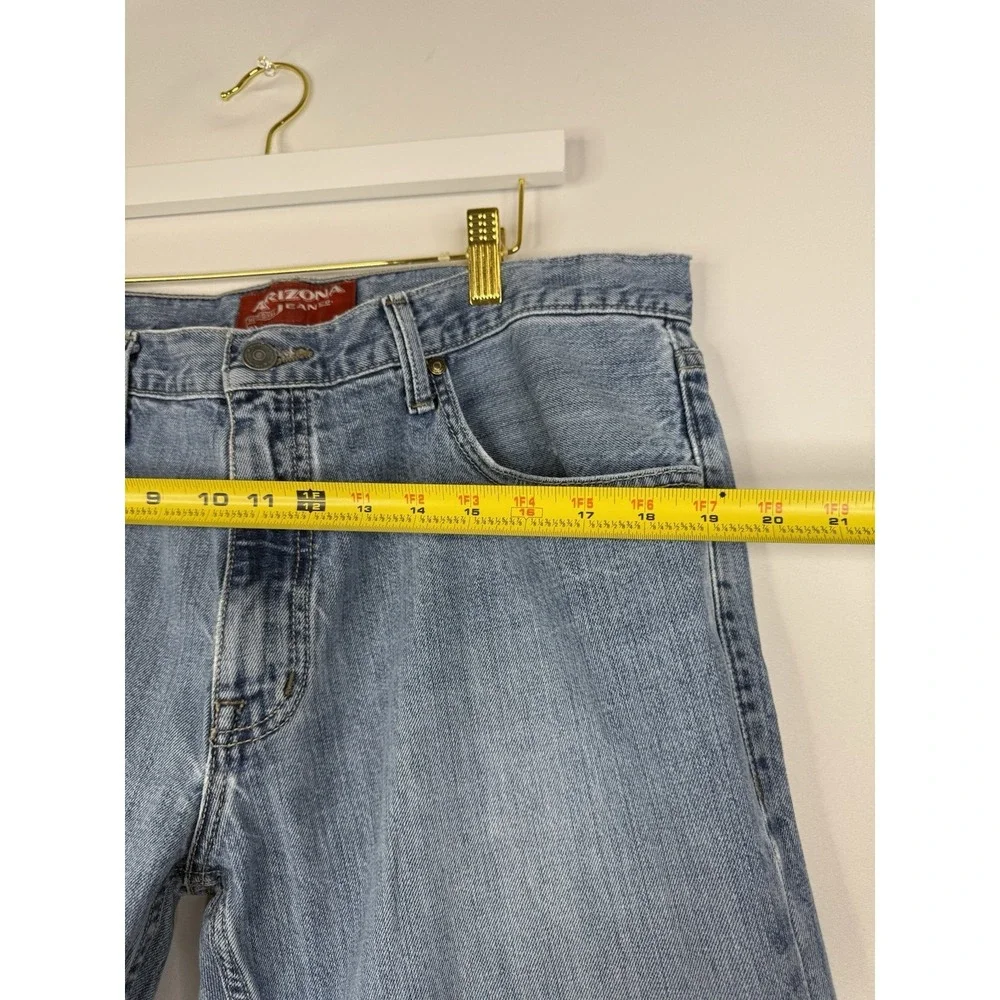 Arizona Jean Co Men's Light Wash Straight Leg Jeans 36x30